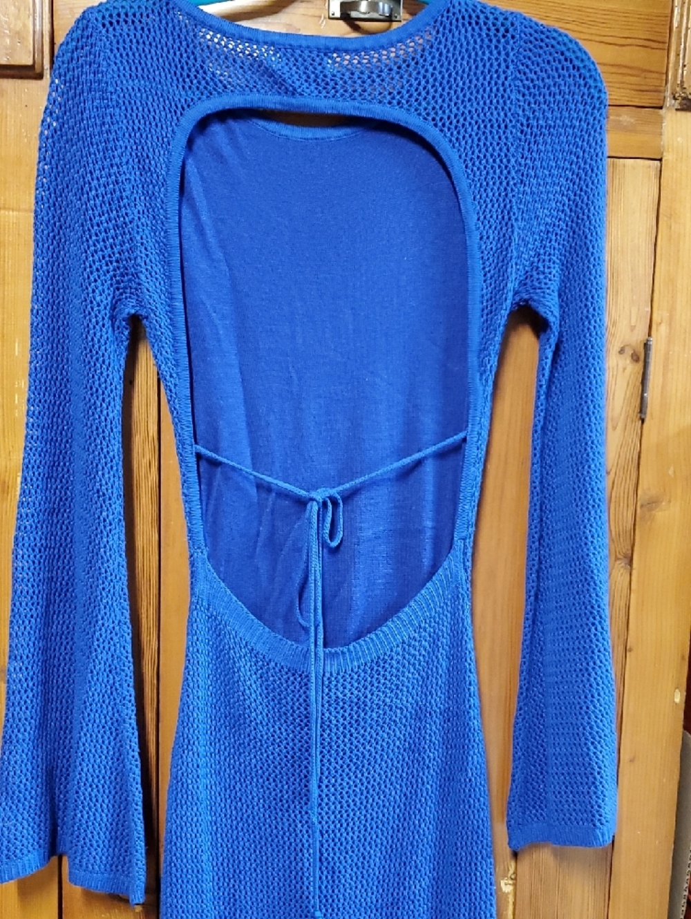 Seven Wonders Long Sleeve Royal Blue Knit Backless Dress - Picture 5 of 6